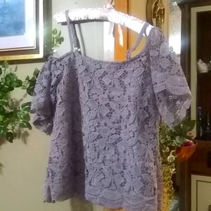 Miss Chevous lace top size M